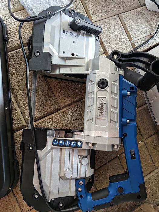 Лентова отрезна машина Scheppach MBS1200 /