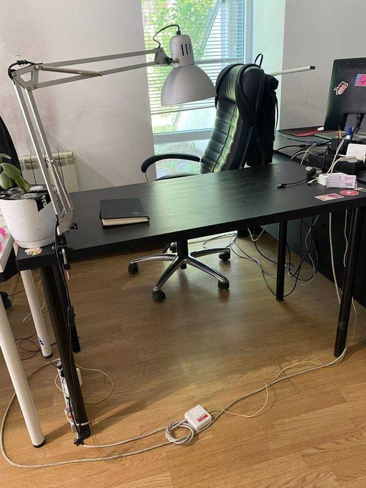 Столы Линнмон Икеа Адильс (Белые и черные)