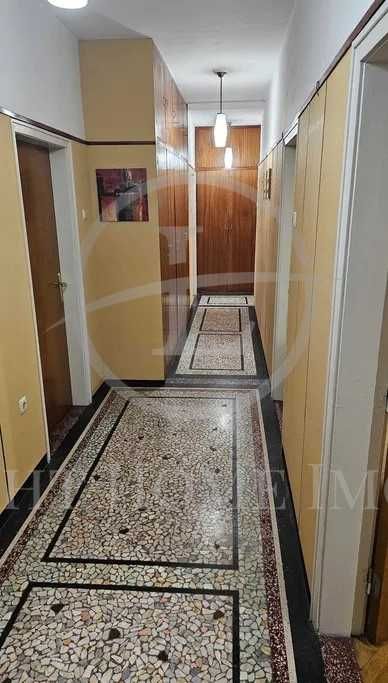 Продава се Многостаен апартамент в Пловдив, Център - 140 кв.м за 1643 €/кв.м - Снимка #9