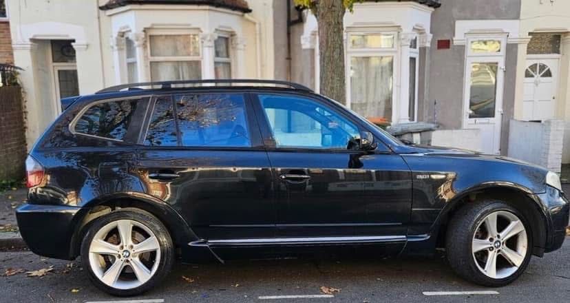 Dezmembrez BMW X3 E83 Sport -Pack an 2005 3.0 benzina M54-231cp,Navi