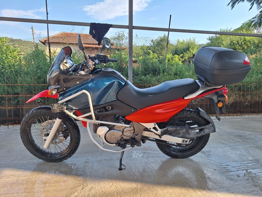 Сузуки фривинд Suzuki xf 650