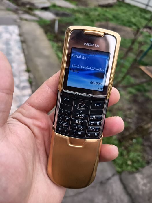 Nokia 8800 Classic Gold