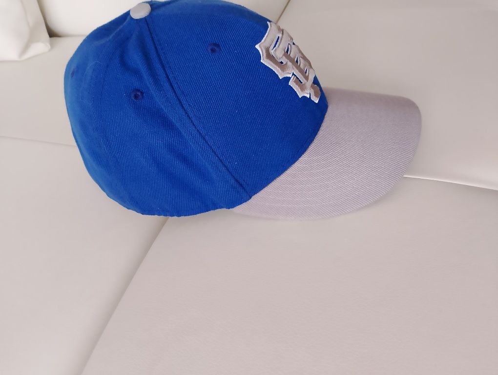 Vand șapcă sport /fashion, produs de calitate import Germania.