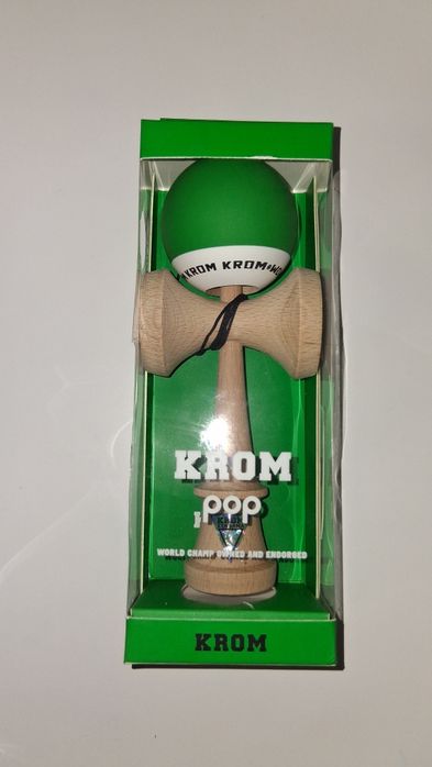 Krom pop kendama
