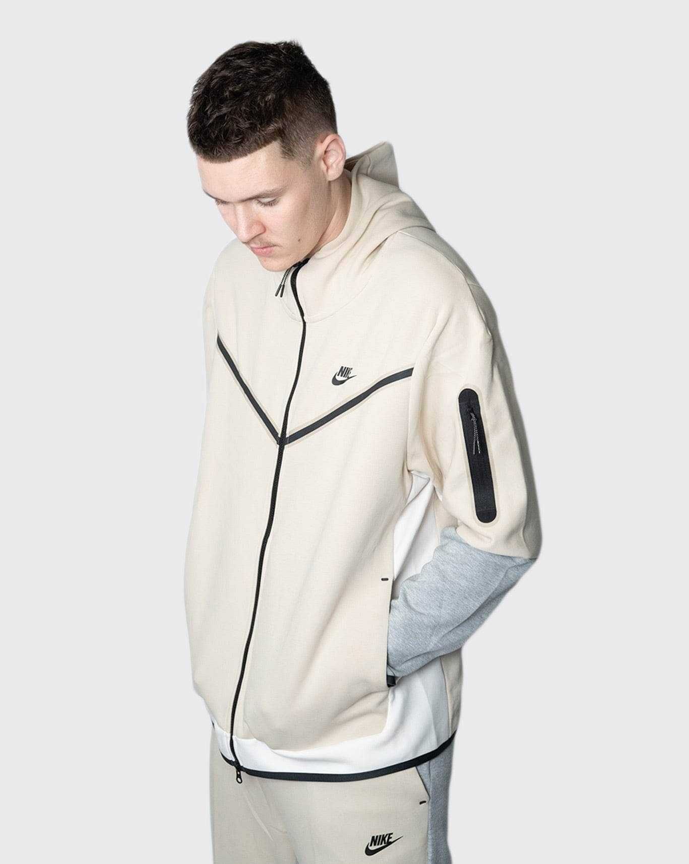 nike tech fleece white  L/ХL