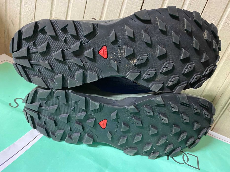 ''Salomon Outline Mid GORE-TEX''оригинални боти 40 номер
