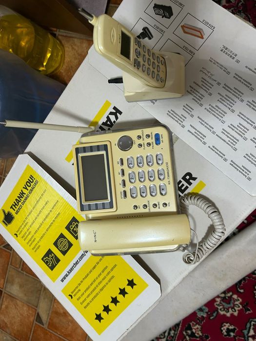 Продаётся домашний телефон