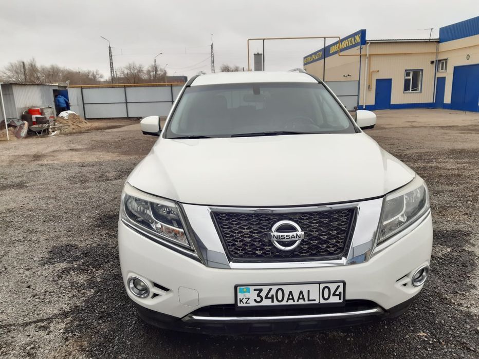 Продам Nissan pathfinder R52 2013