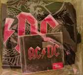 Tricou barbati T-Shirt marime M + CD AC/DC - Black Ice