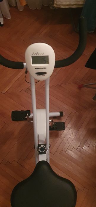 Bicicleta magnetică
