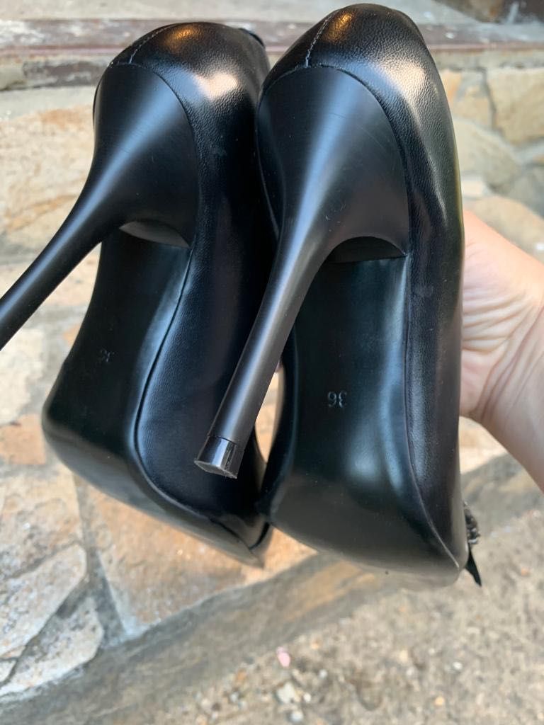 Официални обувки Fiorelli- нови