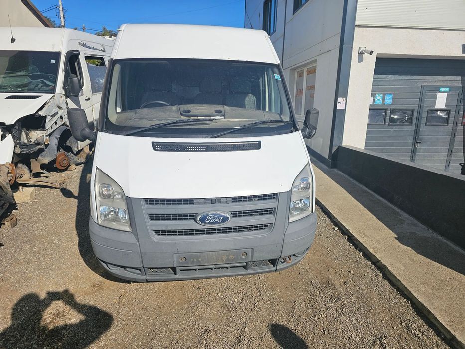Dezmembrez Ford Transit 2.4 JXFA 85 KW an 2010 euro 4