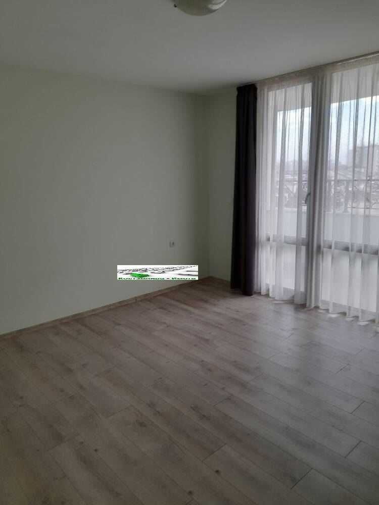 Продава се Многостаен апартамент в Пловдив, Кършияка - 192 кв.м за 1303 €/кв.м - Снимка #1