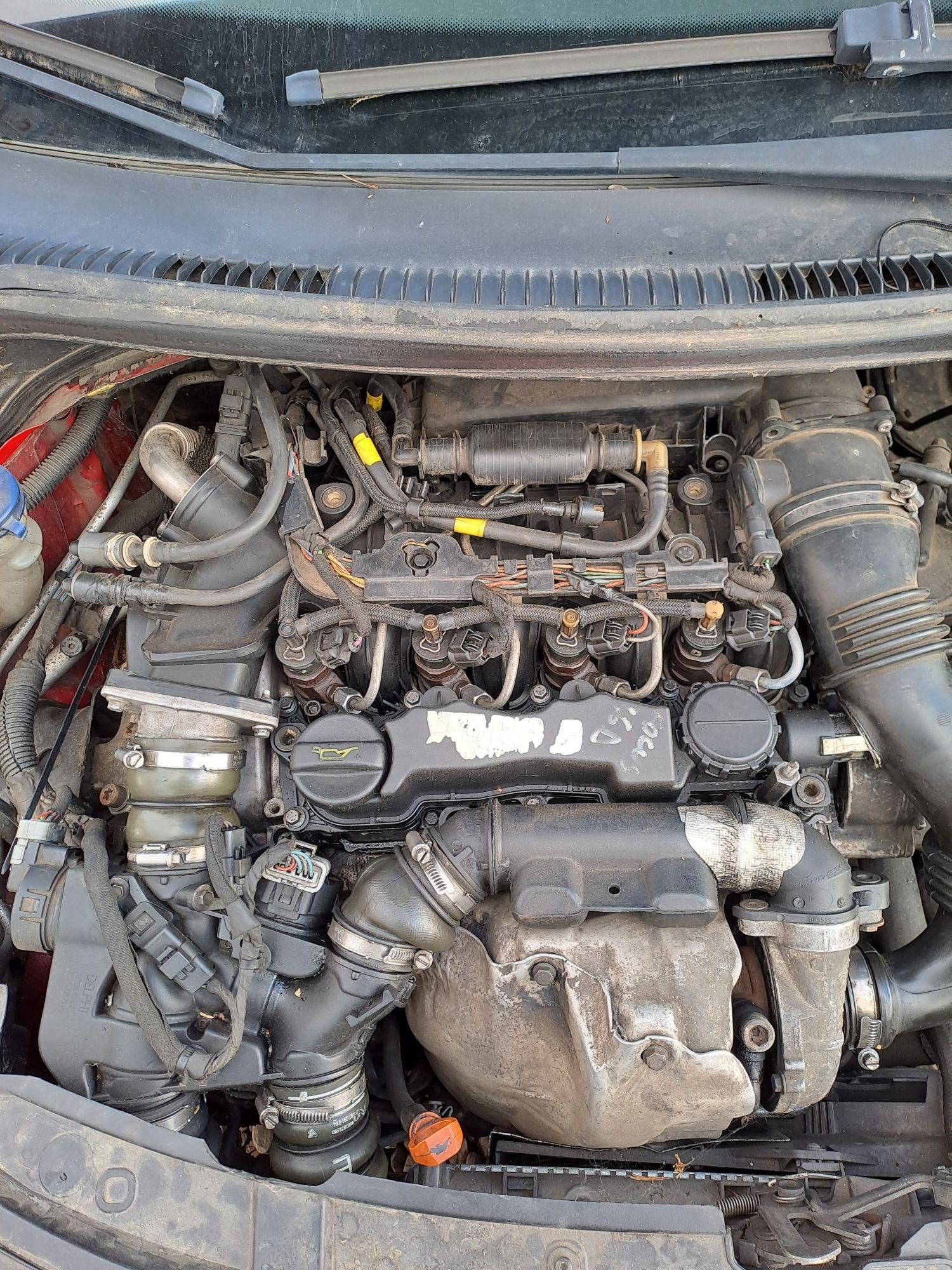 Motor Peugeot 207 1.6 HDI 109 CP tip motor 9HV Motorul se vinde cu pro
