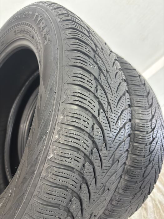215/65R17 103H Nokian Tires we suv4 extra load
