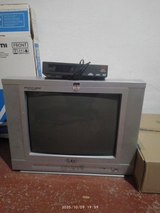 Telvizor bor sotiladi xolati alo arzon bervoraman