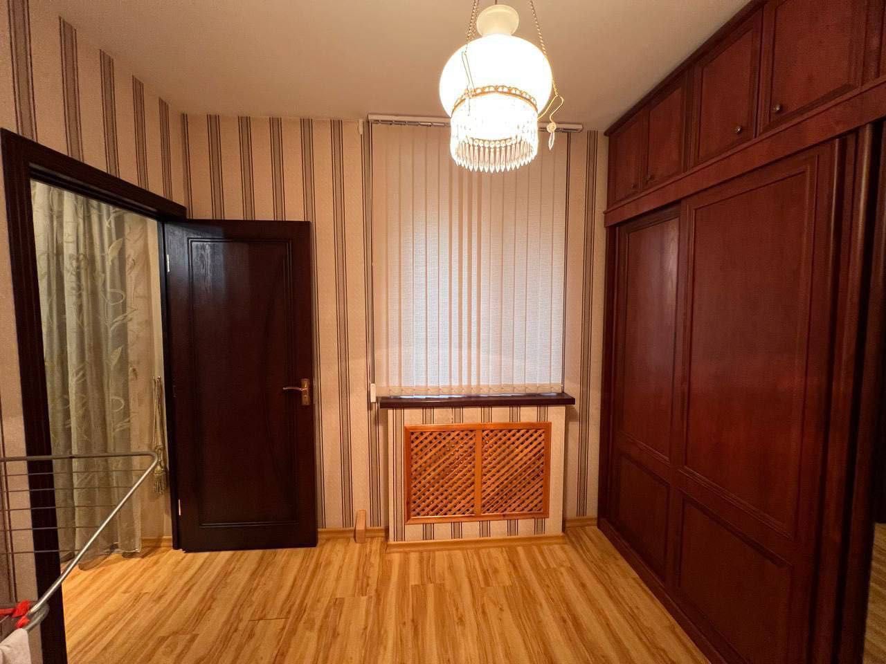 Ойбек Продается 4 комнатная квартира ремонт ул.Шахрисабзская Мирабад