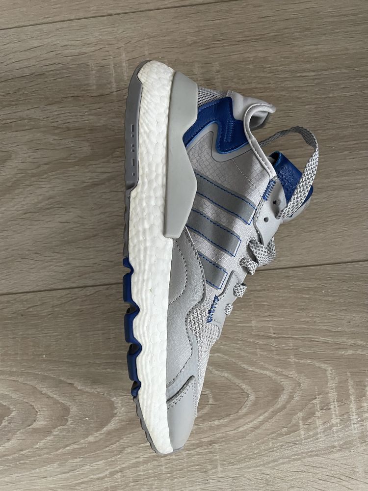 Vand Adidas nite jogger