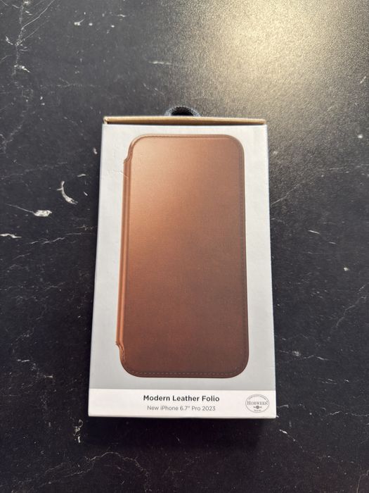 Husa Iphone 15 pro max Modern Leather Folio Noua