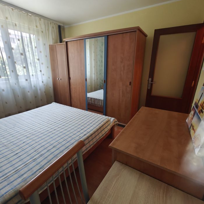 Închiriez apartament 3.camere Tomis Nord pe termen lung