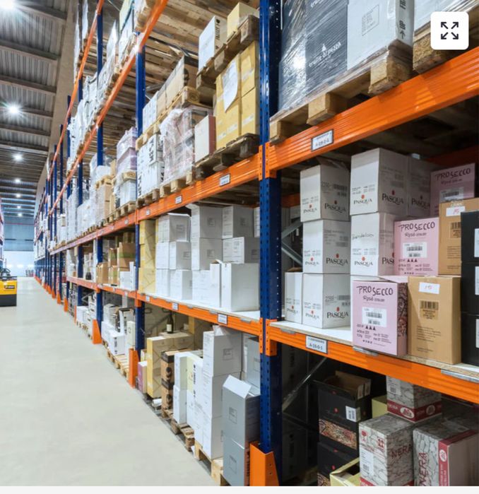 Rafturi metalice depozitarea a paletilor