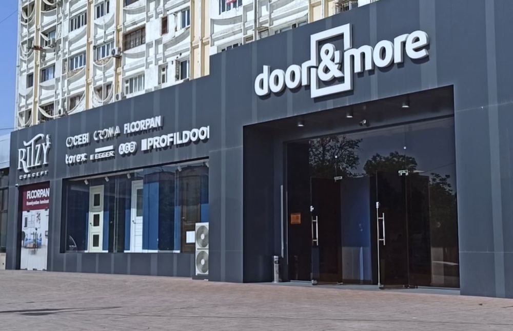 Продаётся готовый бизнес — шоурум дверей (250 м²)