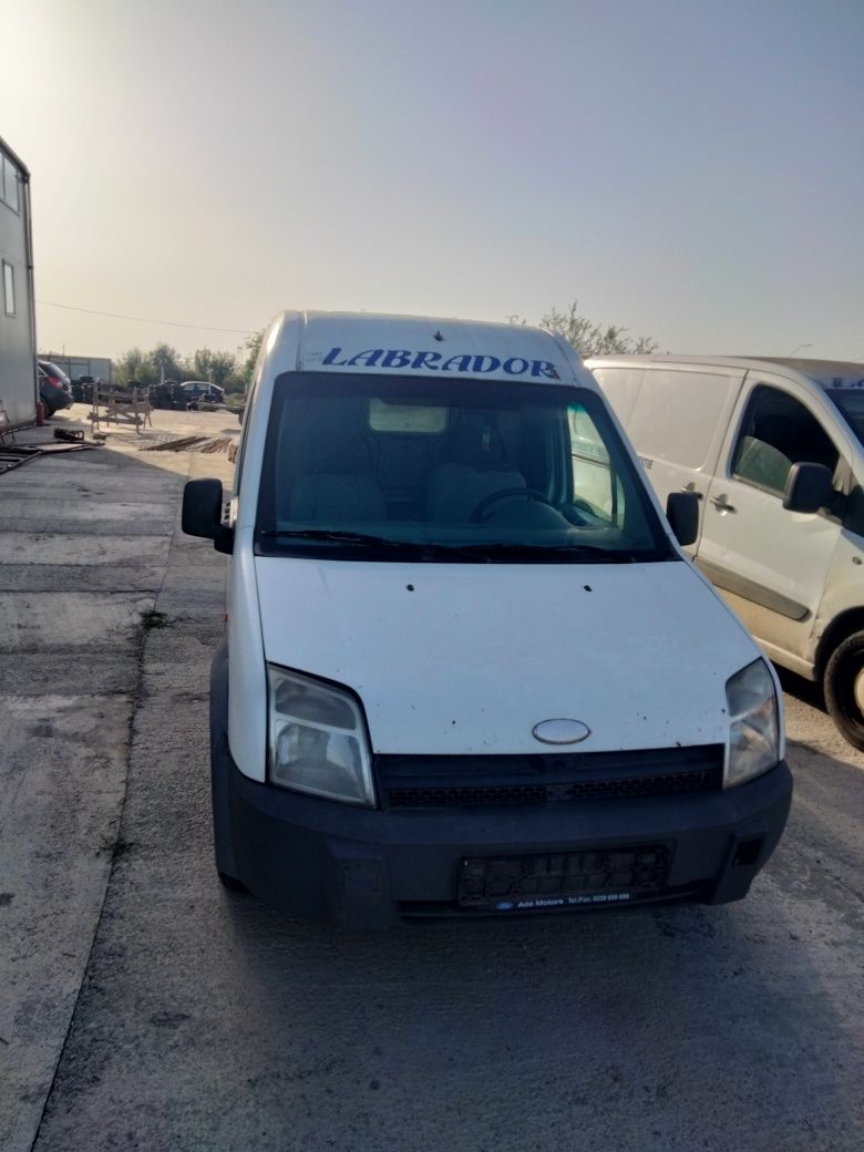 Dezmembrez Ford Connect 1.8 tdi