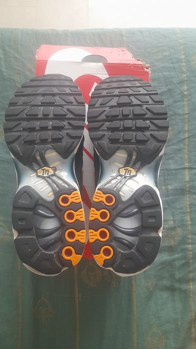 Nike Tn originali pret 350 de lei negociabil marimea 38