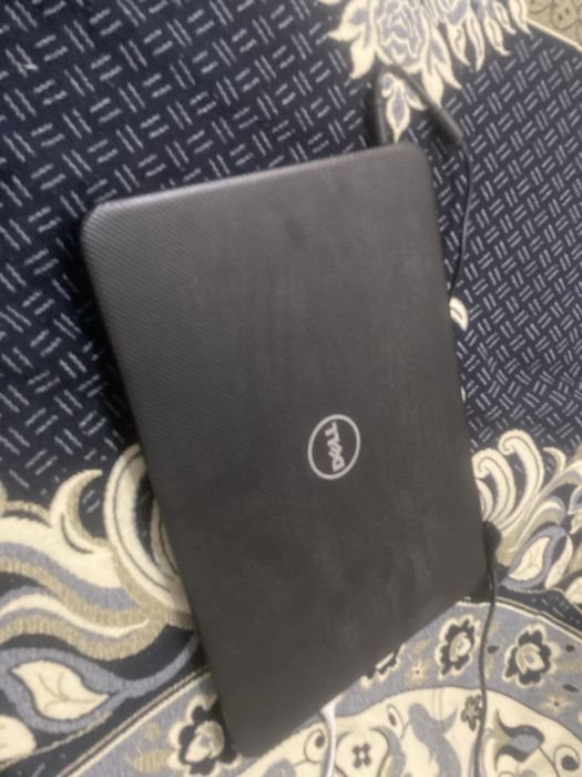 Ноутбук dell inspirion 15
