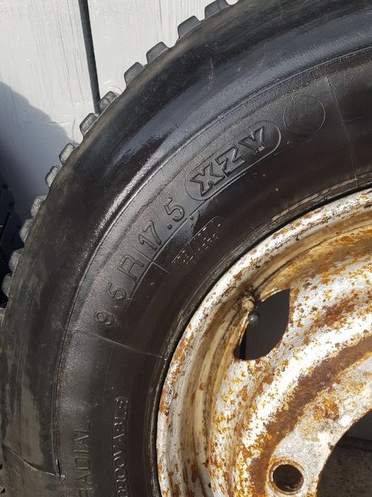 Vand doua roti 9,5/17,5