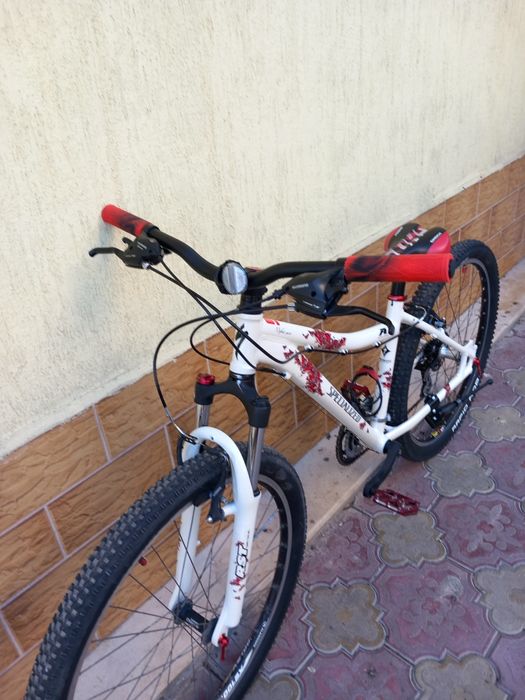 Specialized Myka Sport 26цола