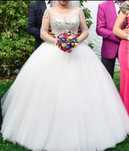 Vand Rochie de Mireasa