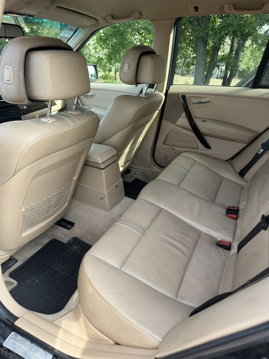 BMW X3 Xdrive Facelift 177 cai Navi Germany Edition Scaune Sport