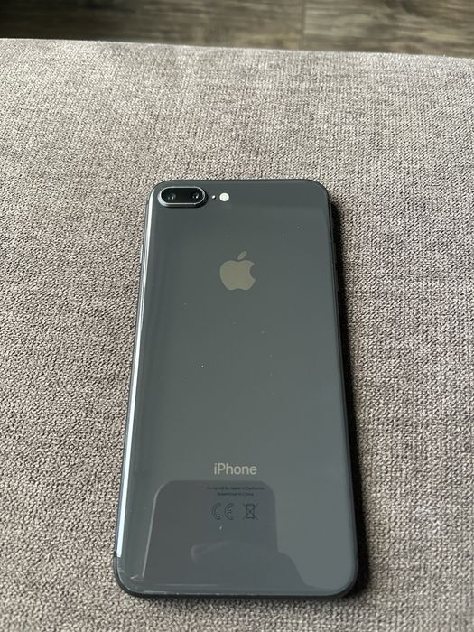Iphone 8 plus КАТО НОВ