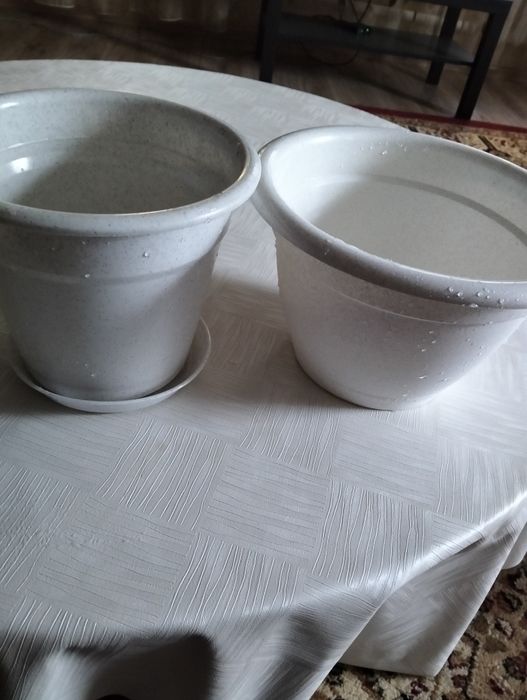 Продам цветочные горшки