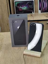 Телефон iPhone 8 64гб чёрный