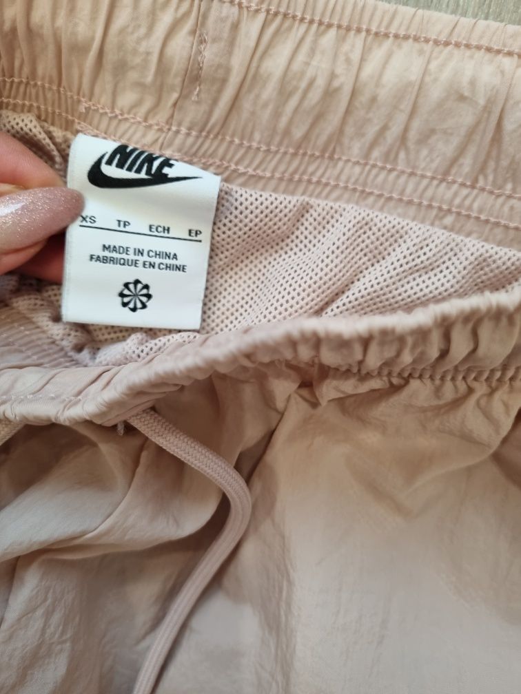 Долнище и ветровка Nike