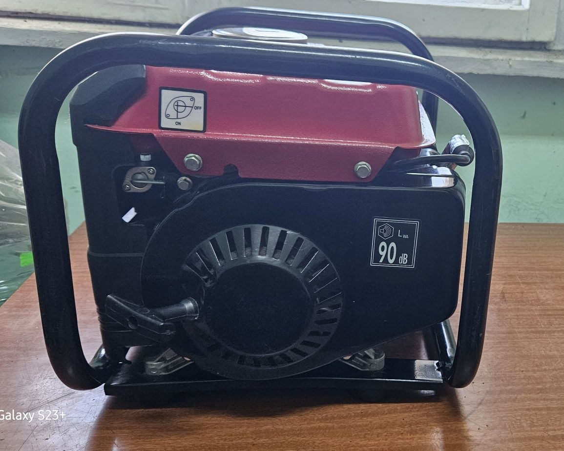 Генератор за ток, агрегат за ток , Einhell 1 kw