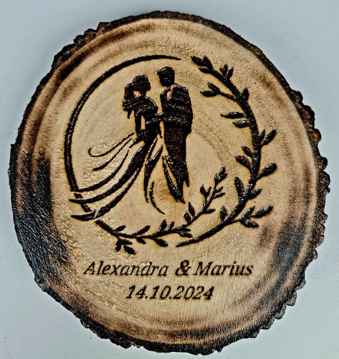 Mărturii gravate pe felii de lemn de salcâmm