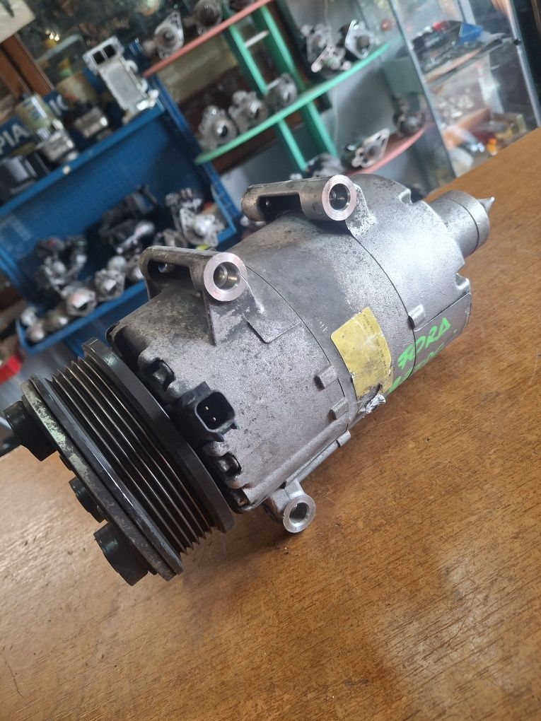 Compresor aer condiționat Ford Galaxi 1.8 Tdci 2006-2015