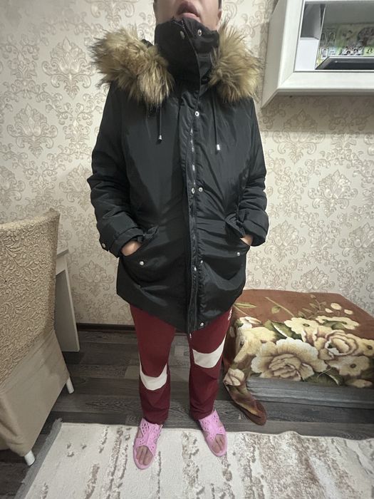 Продам куртку женскую