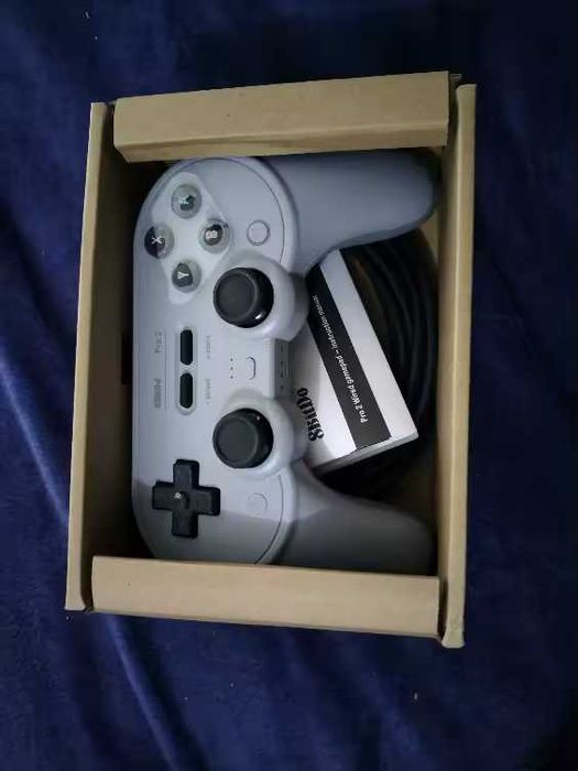 8BitDo Pro 2 Wired Контролер / Controller