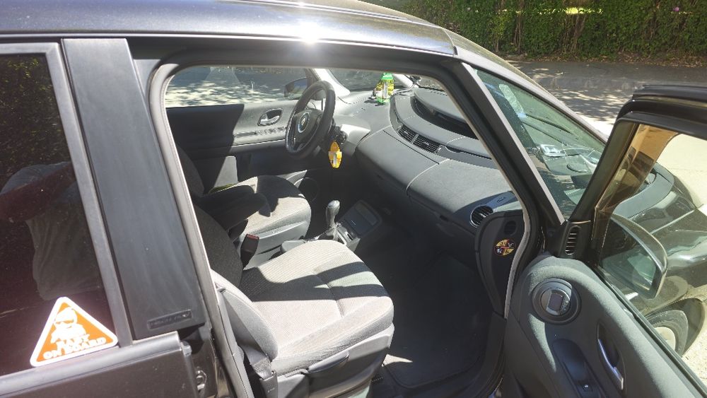 Vând Renault Espace 4 2.0dCi automat