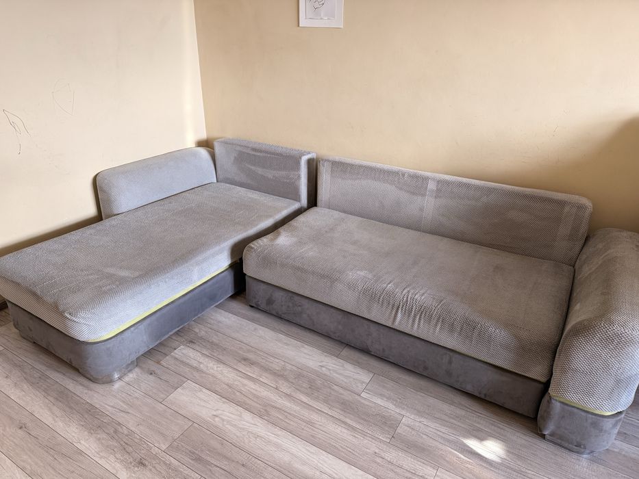 Диван-ъглов с място за съхранение