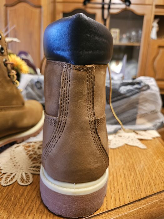 Vand Bocanci premium Timberland din piele naturala nabuc