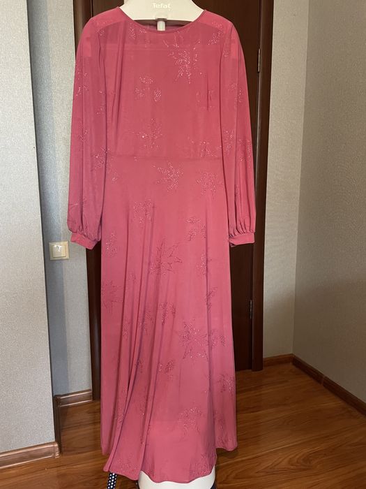 Платье вечернее