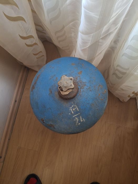 Butelie albastră starea din foto