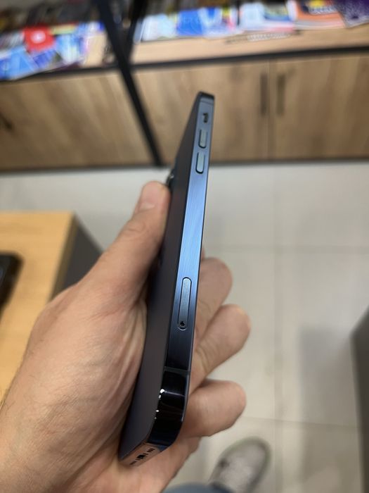 Iphone 12 Pro 256 gb абсолютно новый