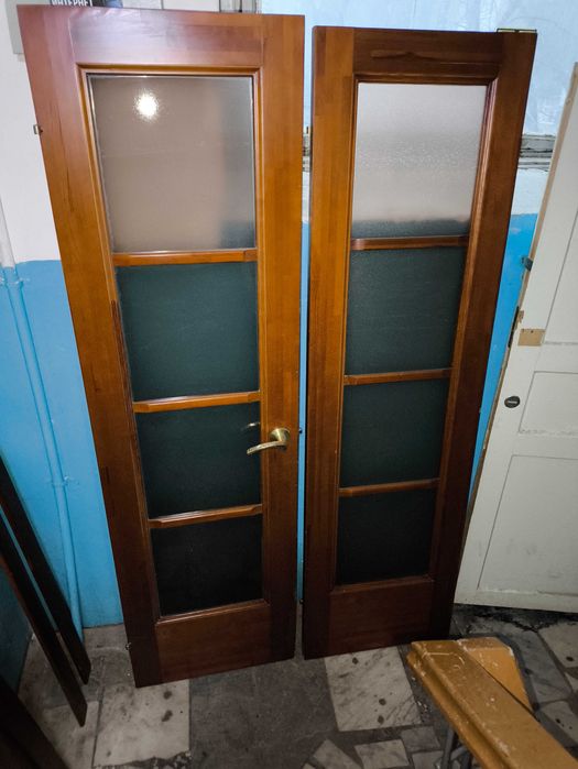 Продам дверь межкомнатную 2-ю