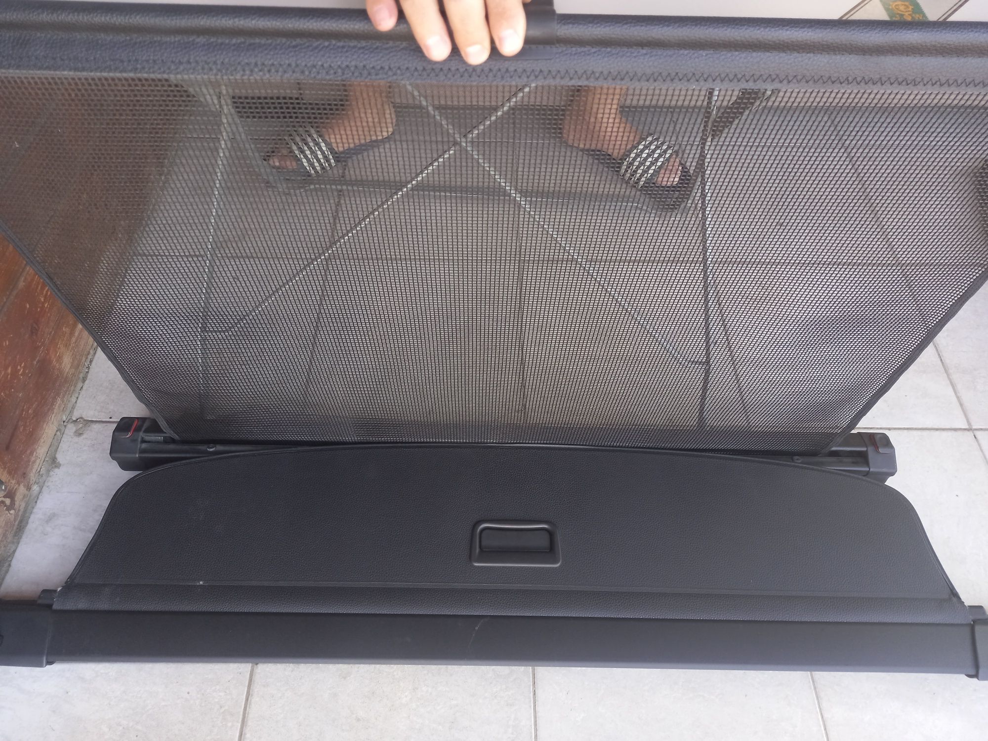Rulou portbagaj + plasa pt Volkswagen Passat  B6 Komby